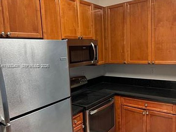 5th image of 12421 SW 50th Ct #Townhouse 337