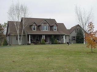 6 Northern Sites Dr, Mechanicville, NY 12118