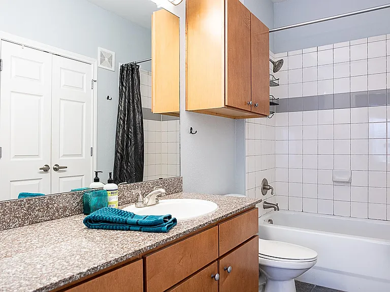 2502 Leon St #309 — Photo 13