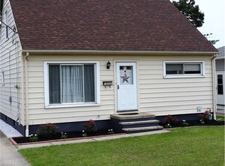 15040 Fayette Blvd, Brookpark, OH 44142