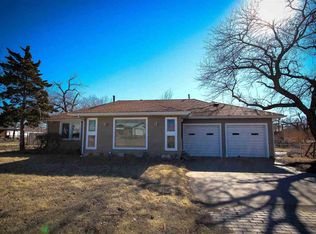 1515 E Mills St, Wichita, KS 67216