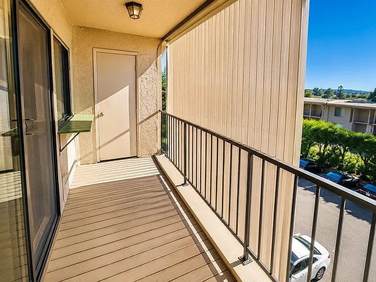 7855 Cowles Mountain Ct #24 — Photo 11
