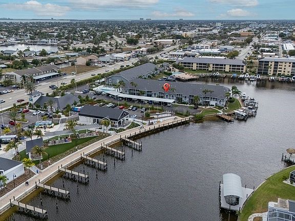 5th image of 1765 Cape Coral Pkwy E APT 203