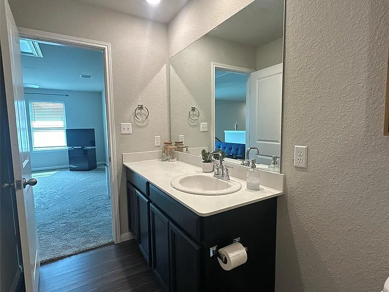 208 Mountain Valley St — Photo 20