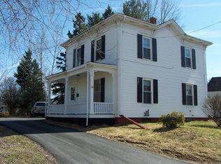 20 Downes St, Calais, ME 04619