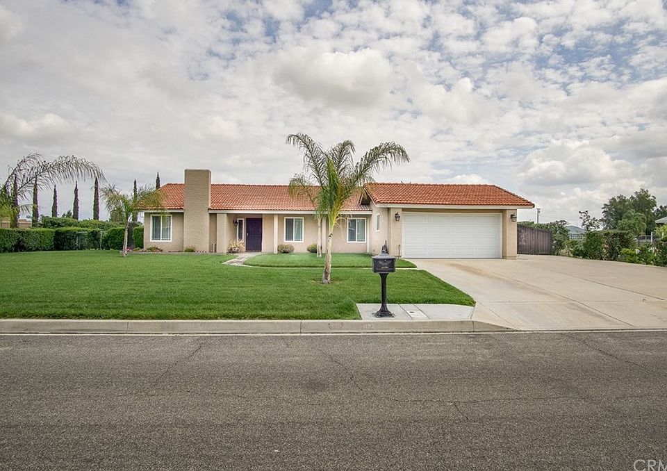 1st image of 11792 Cricket Dr