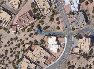 17 Camino Barranca, Santa Fe, NM 87507