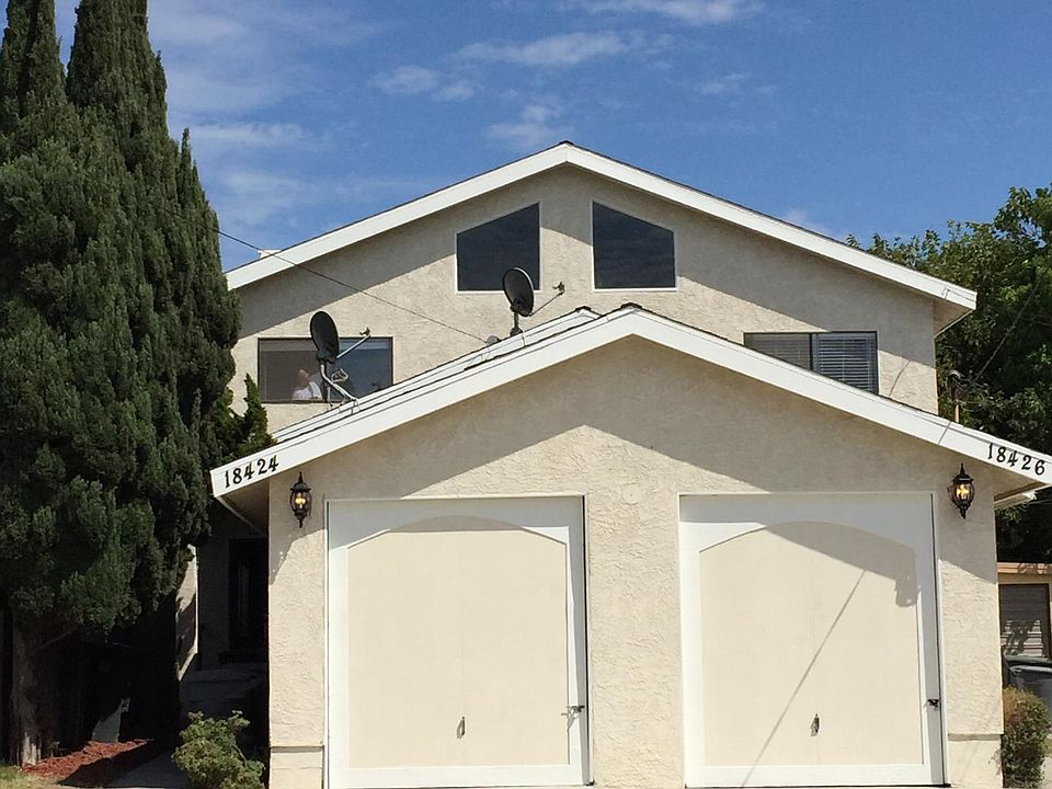 1st image of 18424 Grevillea Ave