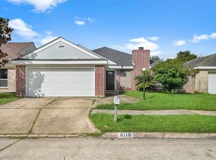 6110 Briar Terrace Dr, Houston, TX 77072