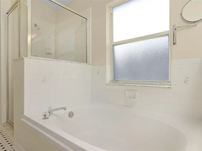 2936 Twin Oaks Dr — Photo 27
