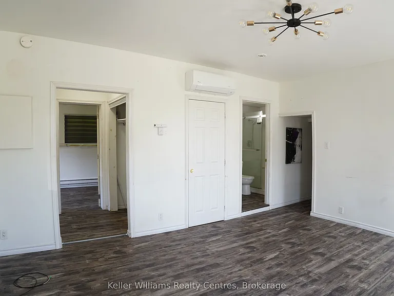 726 Berford St — Photo 12