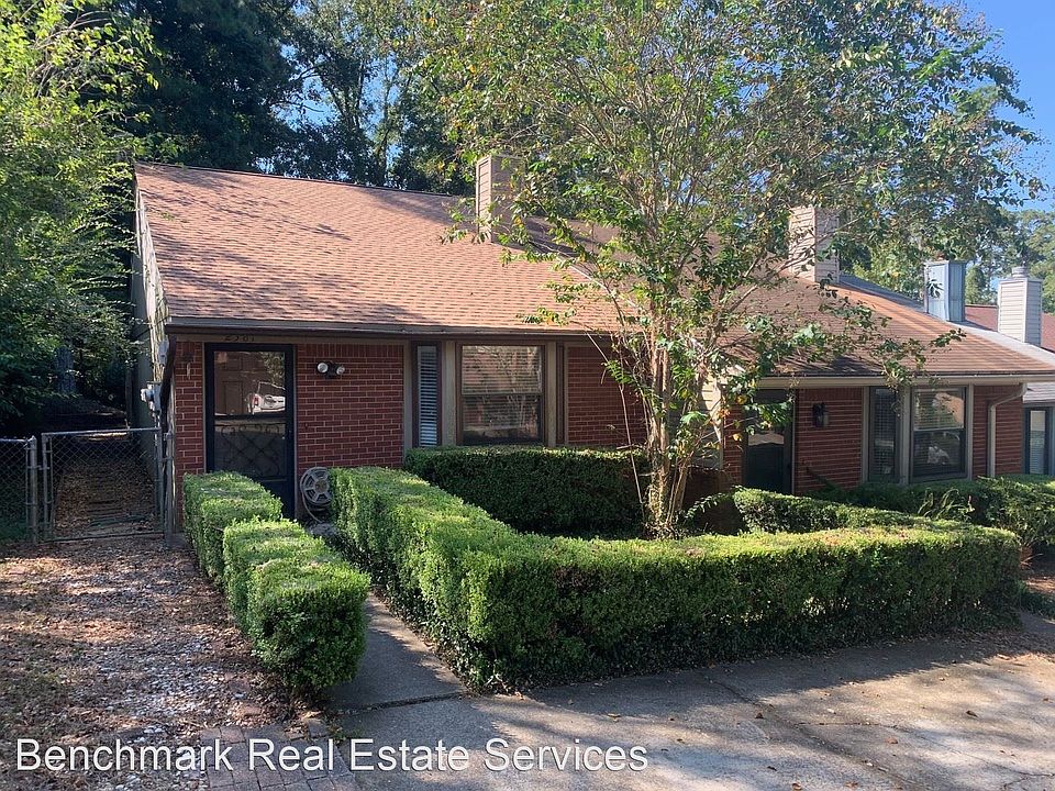 1st image of 2381 Tina Dr #1