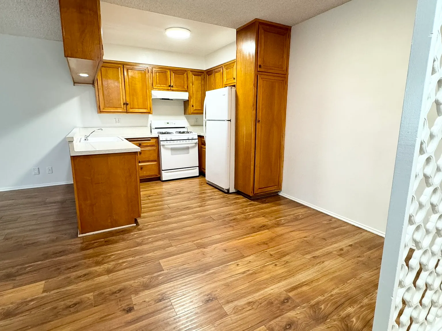 1 bed, 600 sqft, $2,150 — Photo 4