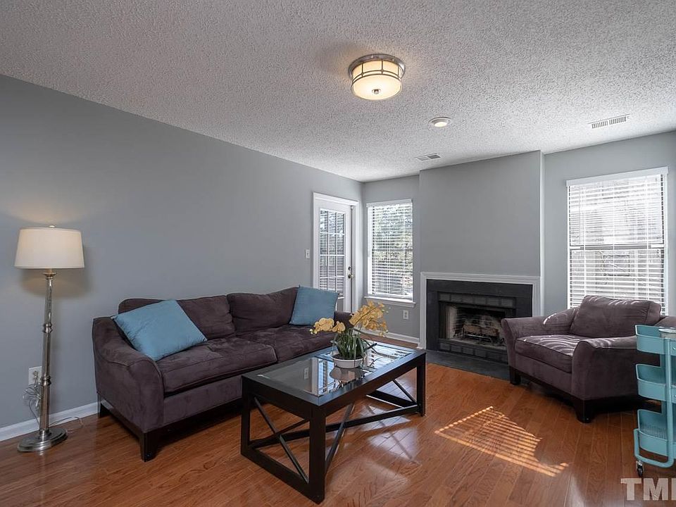 1st image of 600 Audubon Lake Dr APT 6B24