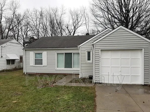 1411 Eastwood Ave, Mayfield Heights, OH 44124