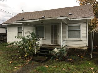 655 Mary Neal Ln, Creswell, OR 97426