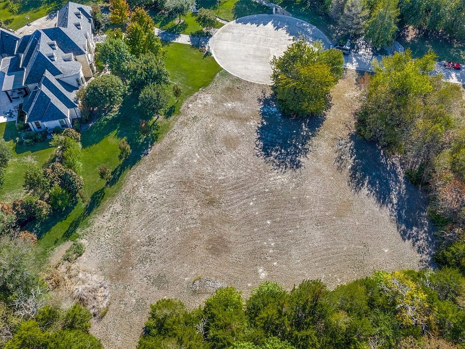 1st image of 1520 Silver Creek Cir