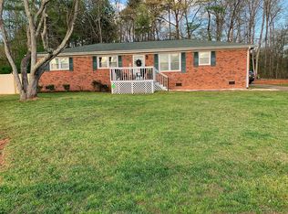 205 Maple Ct, Liberty, SC 29657
