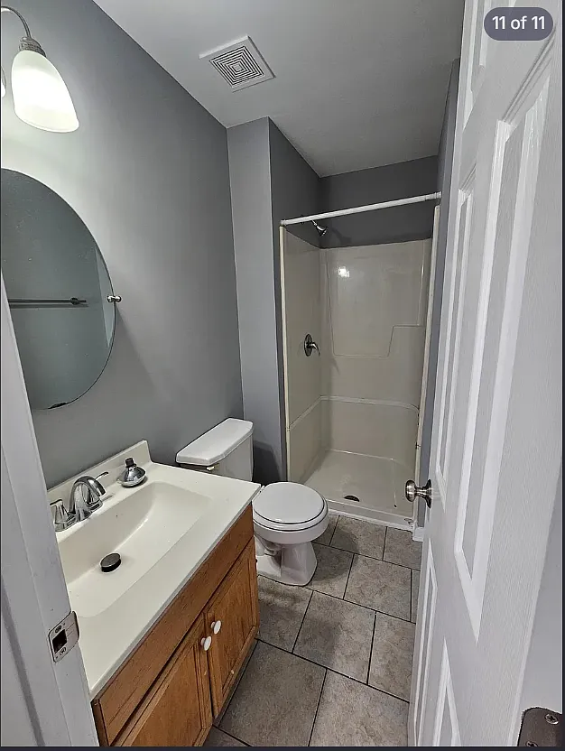 3 bed, 2.5 bath, 1325 sqft, $1,795 — Photo 4
