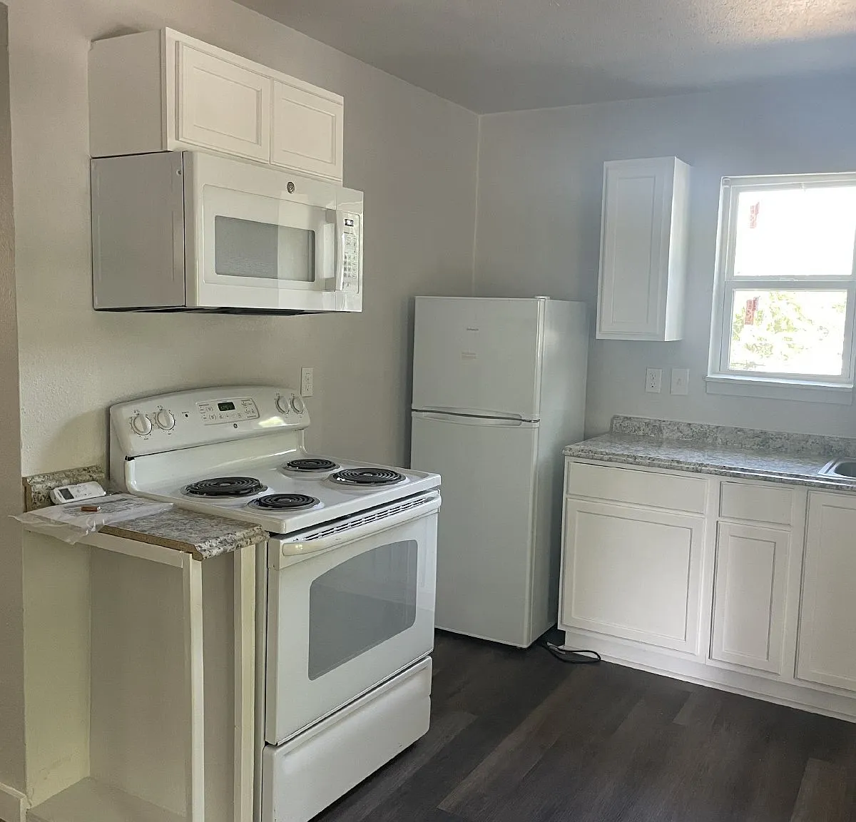 Unit 202 — Photo 2