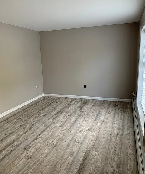 49 Otis St #B — Photo 3