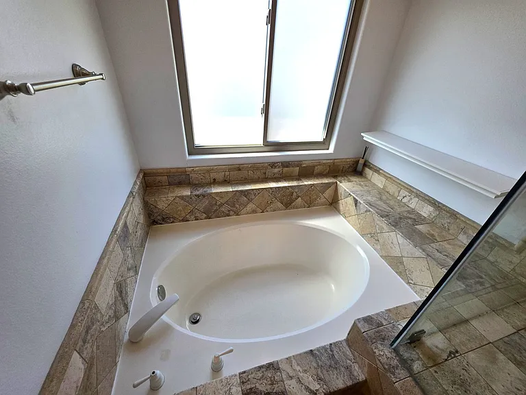 8531 Tyler St — Photo 34