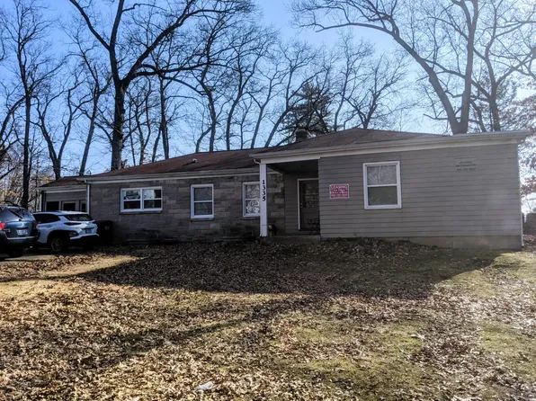 1335 Knollwood Ave, Kalamazoo, MI 49006