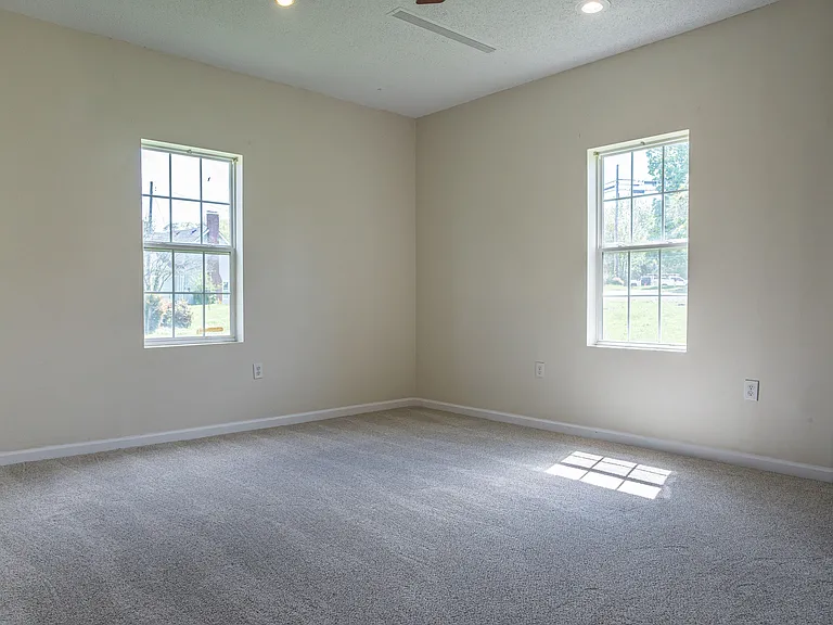 3245 Highway 61 E #1 — Photo 8