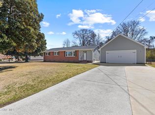 45 Dixie Trl, Jacksonville, NC 28546