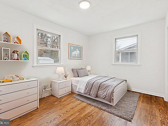 5th image of 4704 Tamworth Ct