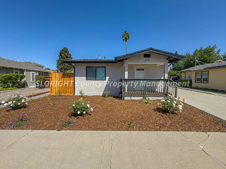 674 Leff St — Photo 12