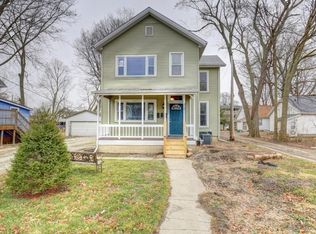 718 S State St APT 1, Champaign, IL 61820