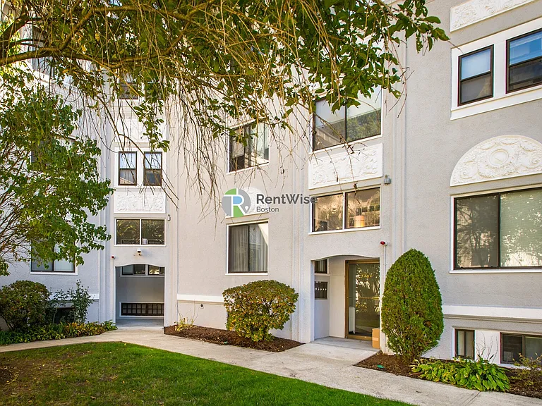 230 Walnut St #31B — Photo 14