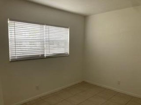 4th image of 6050 NW 8th St #4
