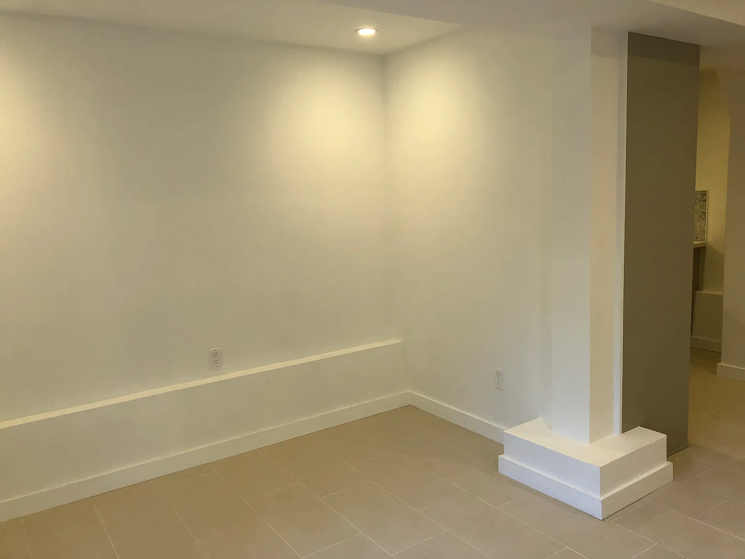 1 bed, $3,000 — Photo 2