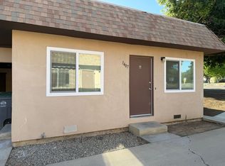 1407 South Ave APT A, Gustine, CA 95322