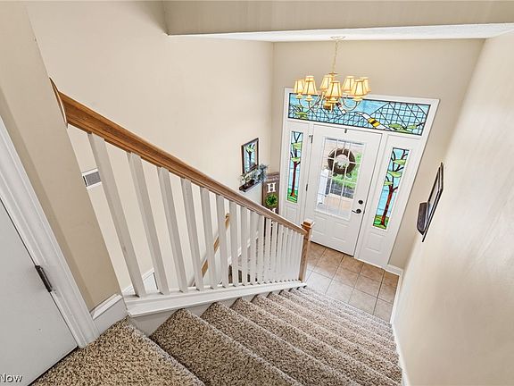 5th image of 1340 Cascade Cir W