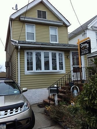 1st image of 10913 103rd Ave