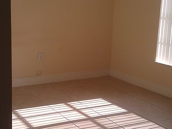 2nd image of 5000 NW 79th Ave APT 110
