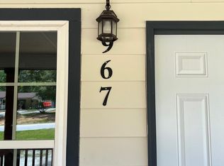 967 Johnson Rd, Senoia, GA 30276