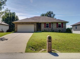5321 S Cloverdale Ln, Battlefield, MO 65619