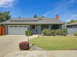 558 Cedar Dr, Livermore, CA 94551