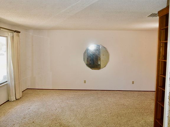 4th image of 6420 Rancho Adobe Dr