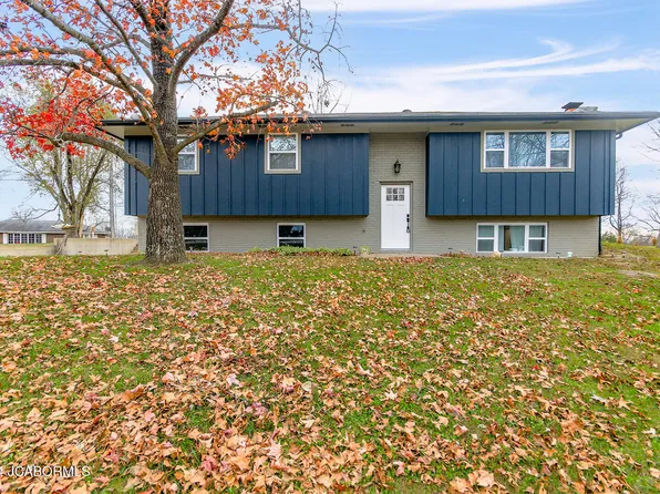 168 Tanglewood Dr, Holts Summit, MO 65043