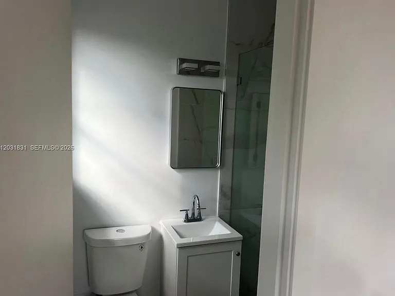 7730 Byron Ave #4 — Photo 6