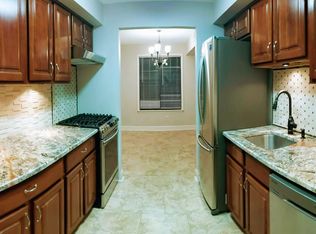 89 Keystone Ct, Edison, NJ 08817