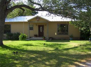 707 County Road 304, Bertram, TX 78605