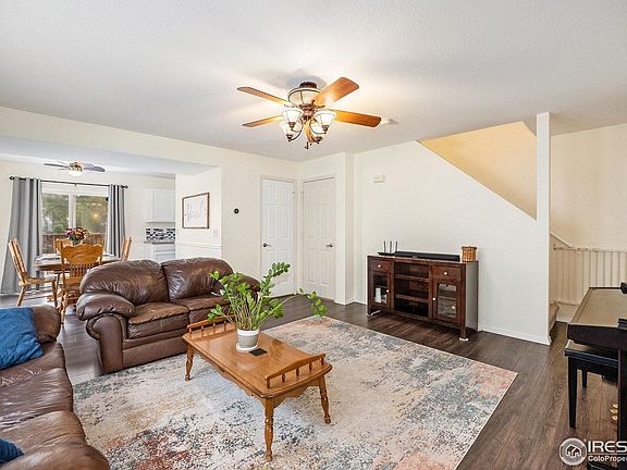 3rd image of 436 Sterling Ln