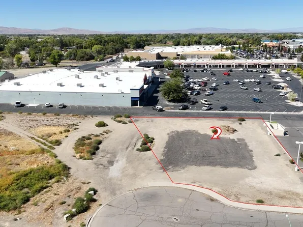 70 Juanita Ct, Fallon, NV 89406