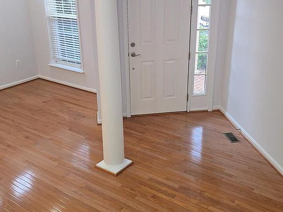 5th image of 8320 Middle Ruddings Dr